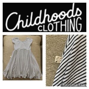 Childhoods Clothing Short Sleeve Twirl Dress. Black and White Stripes. Size 3T.